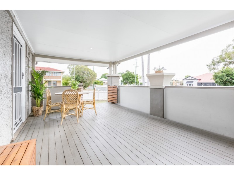 79 GLEBE ROAD, Silkstone QLD 4304