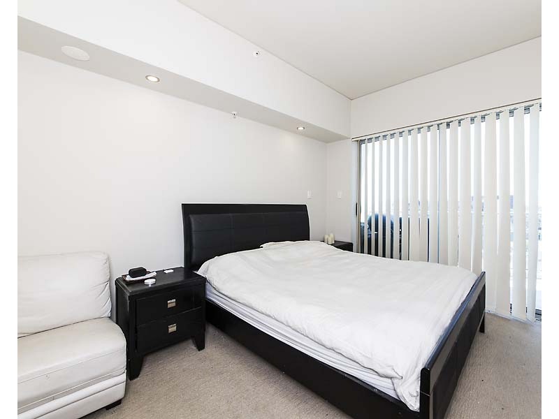 18/229 Adelaide Terrace, East Perth WA 6004