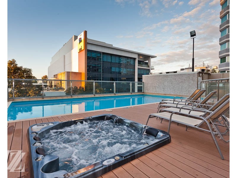 18/229 Adelaide Terrace, East Perth WA 6004