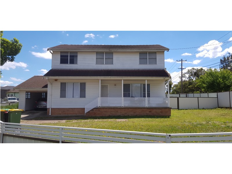 11  McKevitte Ave, East Hills NSW 2213