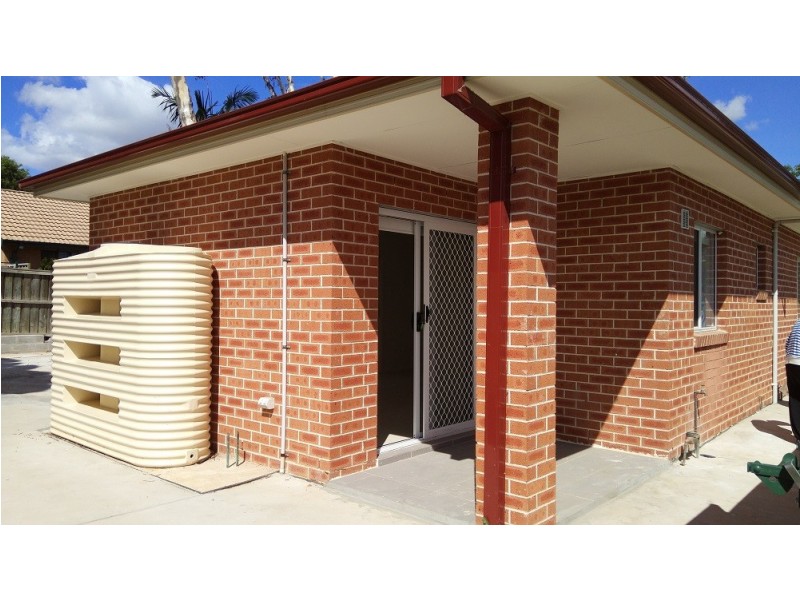 2/83A Eton Street, Smithfield NSW 2164