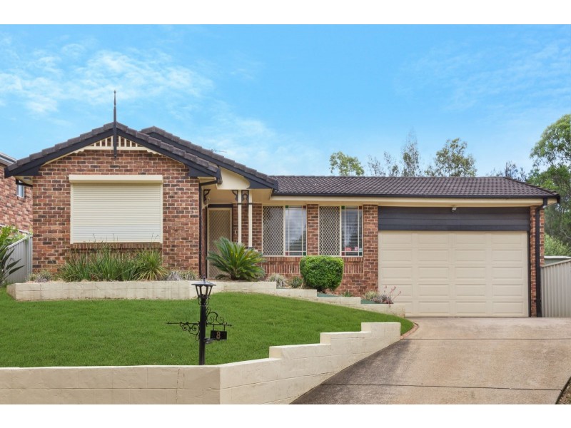 8 White Way, Casula NSW 2170