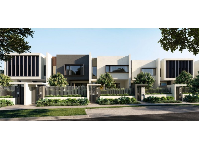 1-15 Drive Road, Arundel QLD 4214