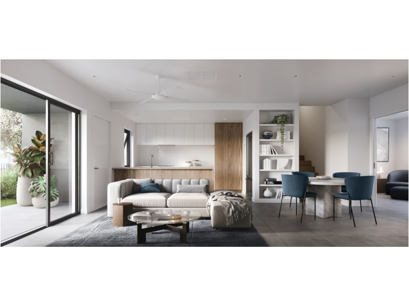 1-15 Drive Road, Arundel QLD 4214