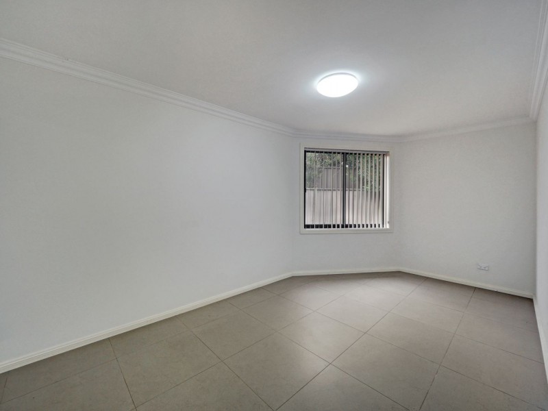 70 Fitzpatrick Crescent, Casula NSW 2170