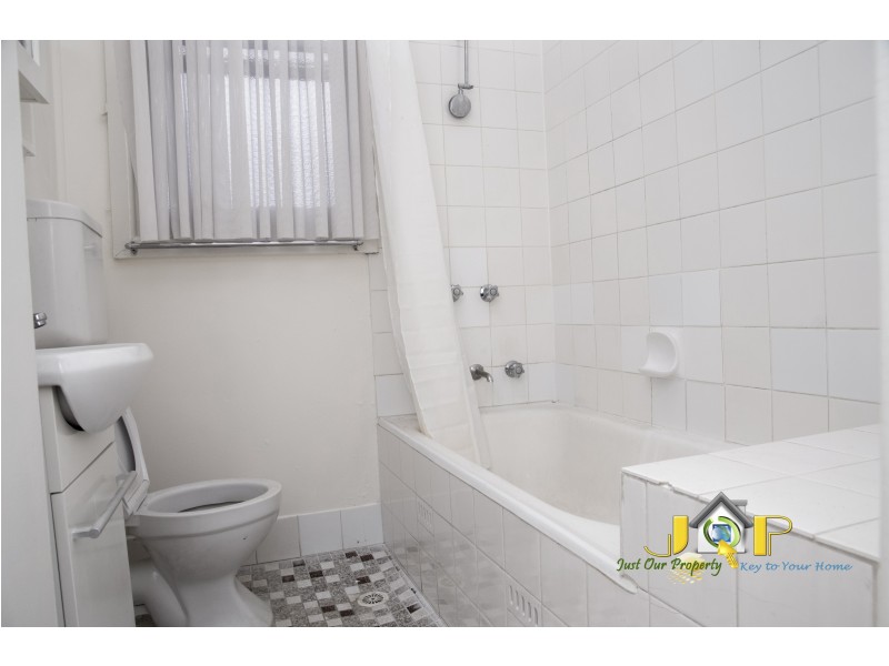 11 & 11A Marmion St, Birrong NSW 2143