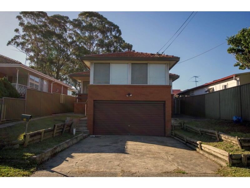 2A Beaconsfield St, Revesby NSW 2212