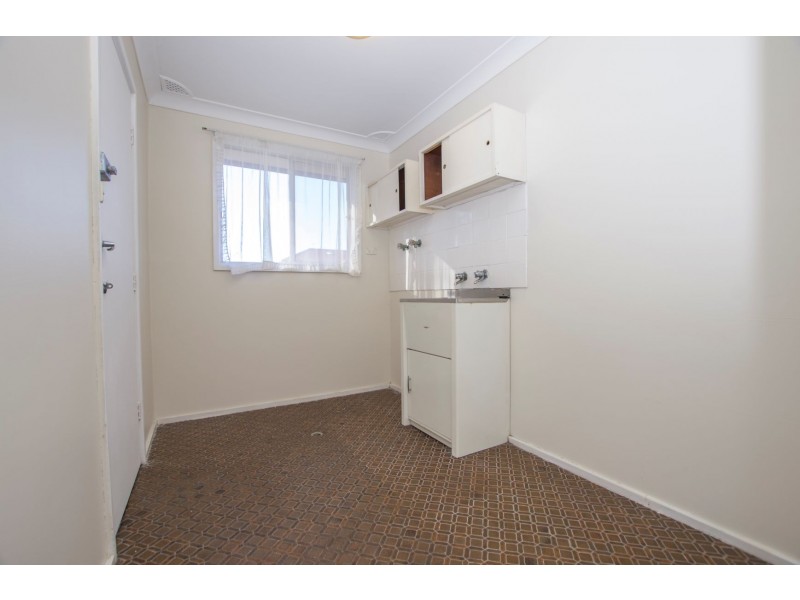 2A Beaconsfield St, Revesby NSW 2212