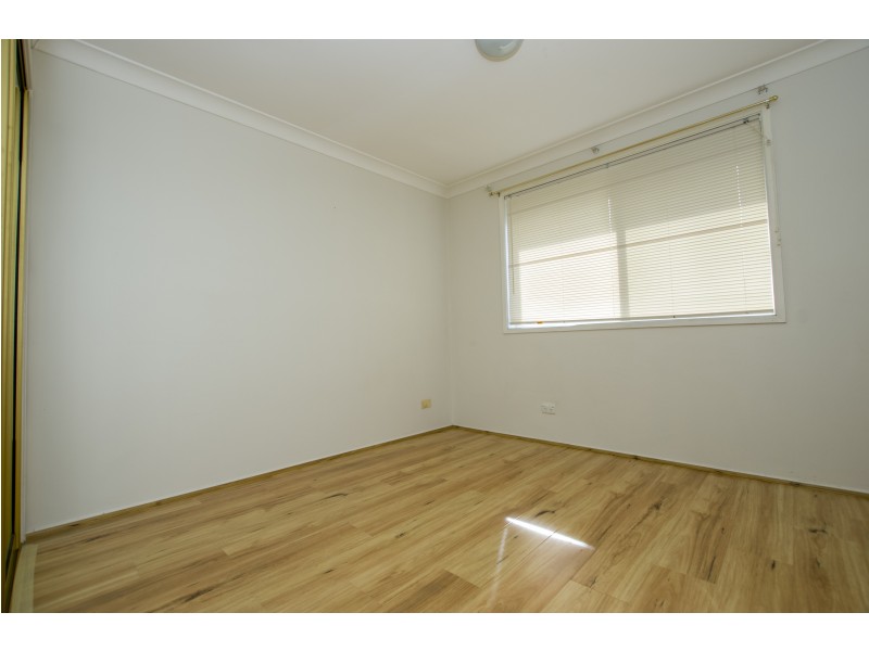 11/35 Blackwood Avenue, Minto NSW 2566