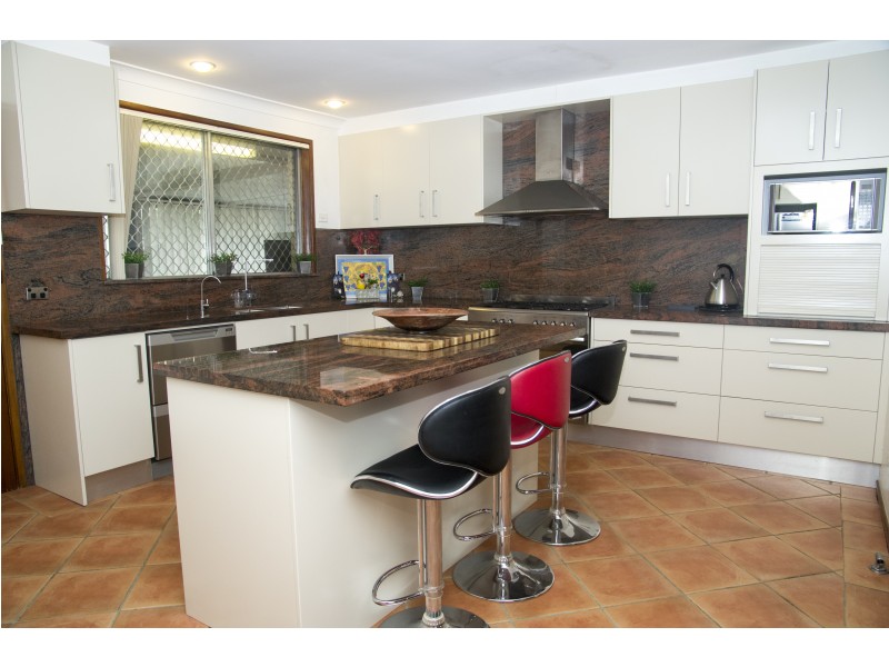 136 Ashford Avenue, Milperra NSW 2214