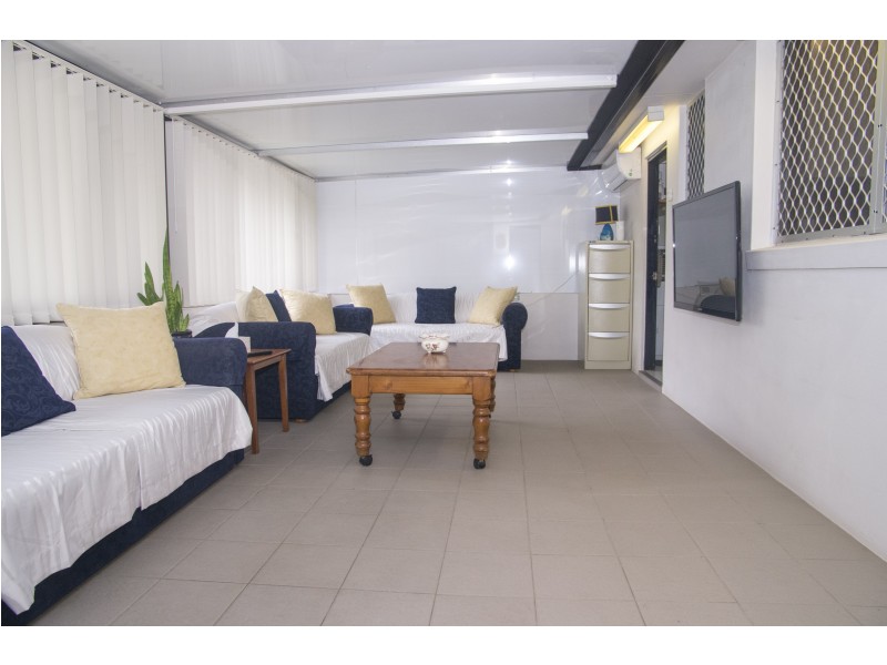 136 Ashford Avenue, Milperra NSW 2214