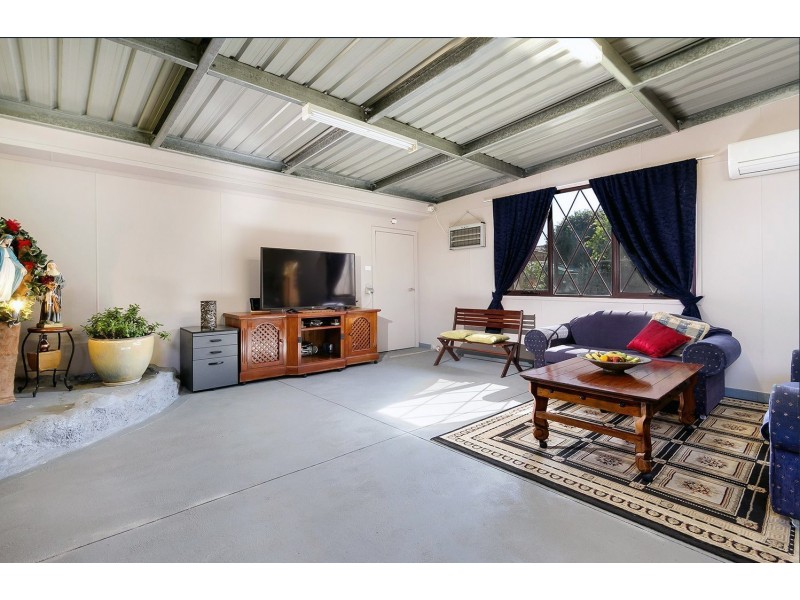 136 Ashford Avenue, Milperra NSW 2214
