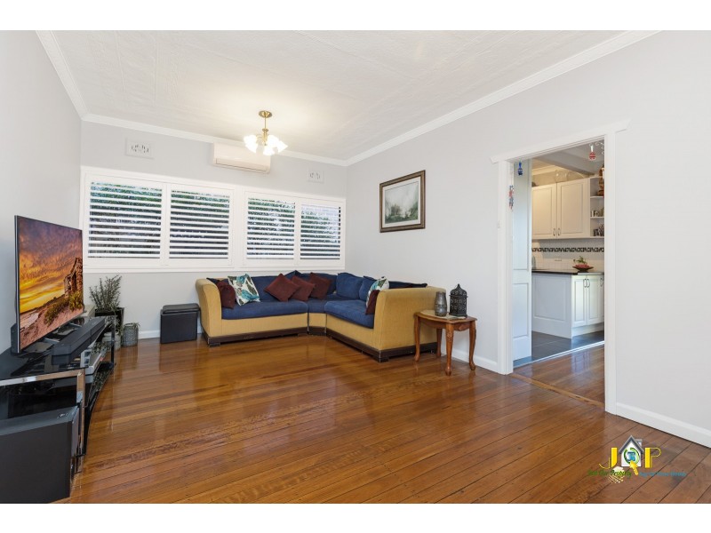 90 MacKenzie Street, Revesby NSW 2212