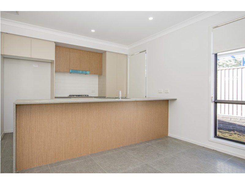 45 Barrett St, Gregory Hills NSW 2557