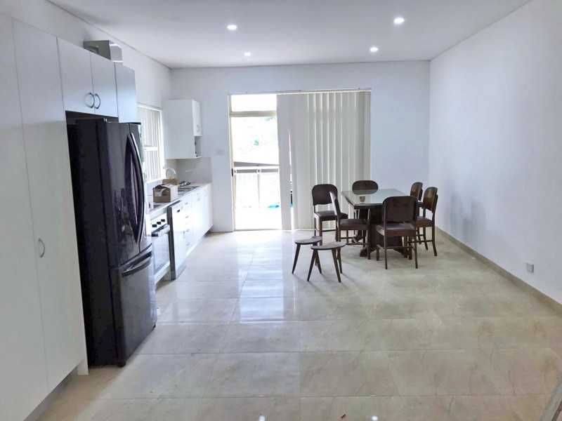 1/130 Cahors Rd, Padstow NSW 2211