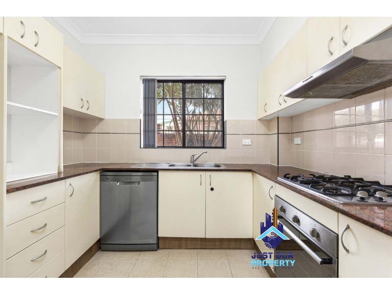 4/24-25 South Pde, Campsie NSW 2194