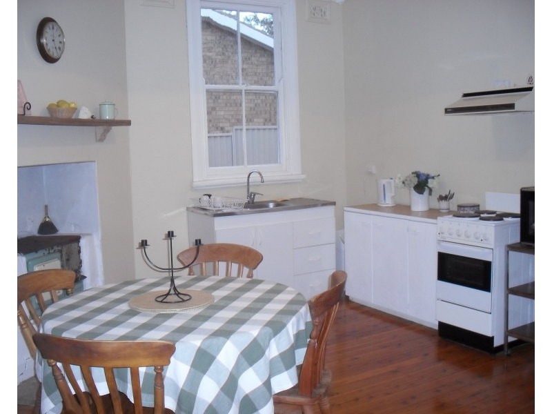 18 Cypress St, Leeton NSW 2705