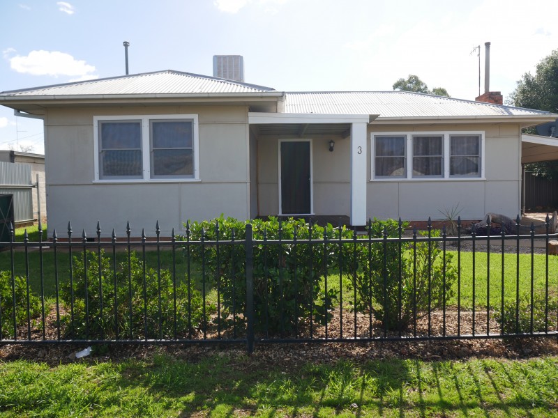 3 Telopea Street, Leeton NSW 2705