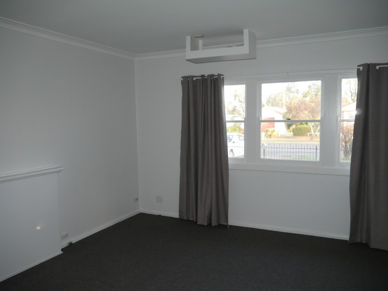 3 Telopea Street, Leeton NSW 2705