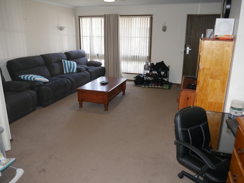 13 Roma Avenue, Leeton NSW 2705