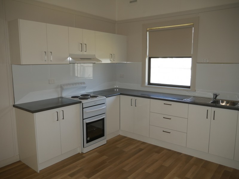 30 Wilga Street, Leeton NSW 2705