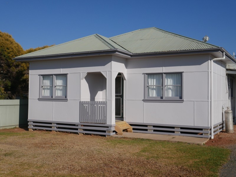 39 Binyah St., Whitton, Leeton NSW 2705