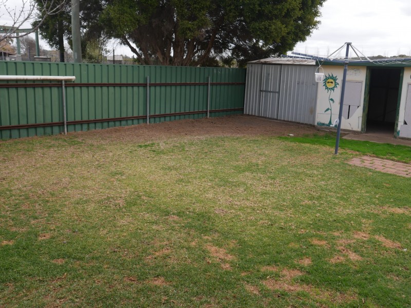 15 Gossamer Street, Leeton NSW 2705
