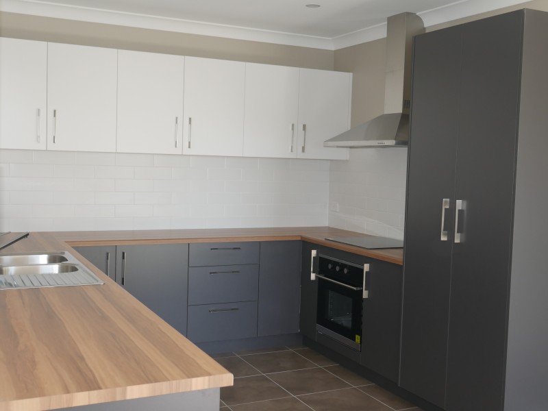 2/5 Watsonia Lane, Leeton NSW 2705