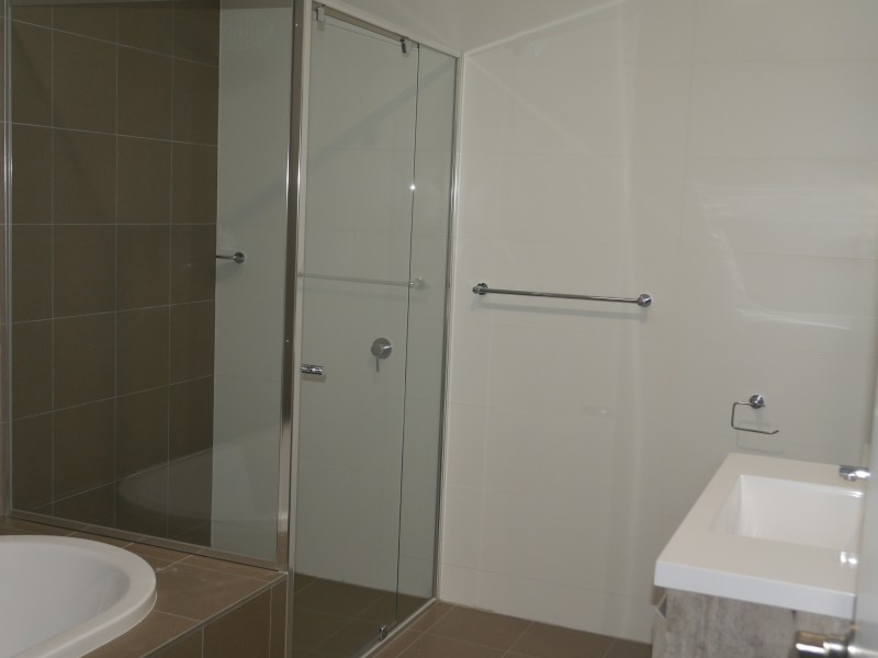 2/5 Watsonia Lane, Leeton NSW 2705