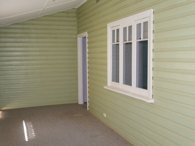 65 Wade Avenue, Leeton NSW 2705