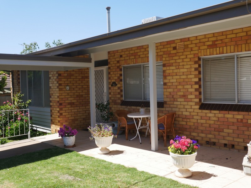 4/36 Wandoo Street, Leeton NSW 2705