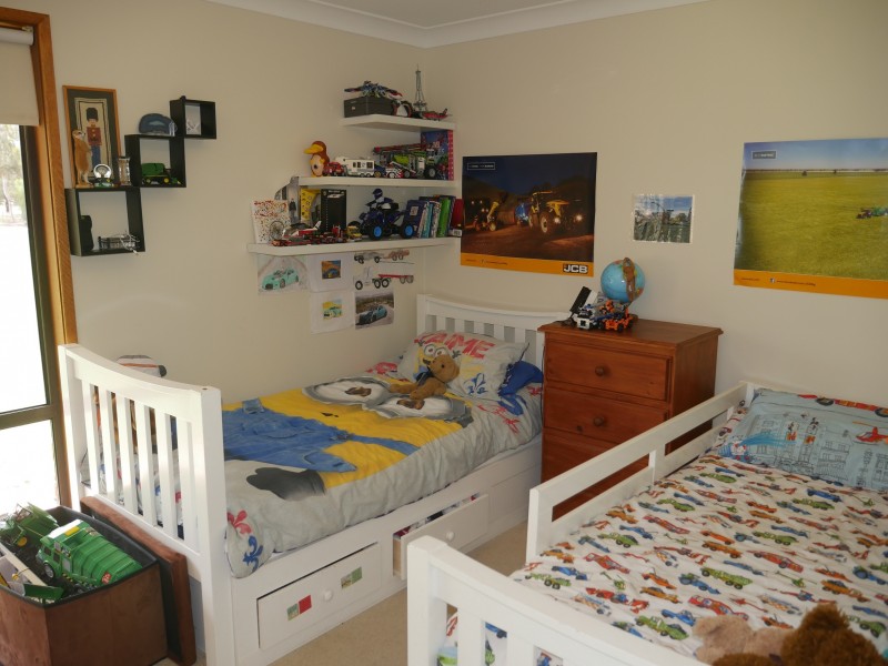 25 Lillypilly Road, Leeton NSW 2705