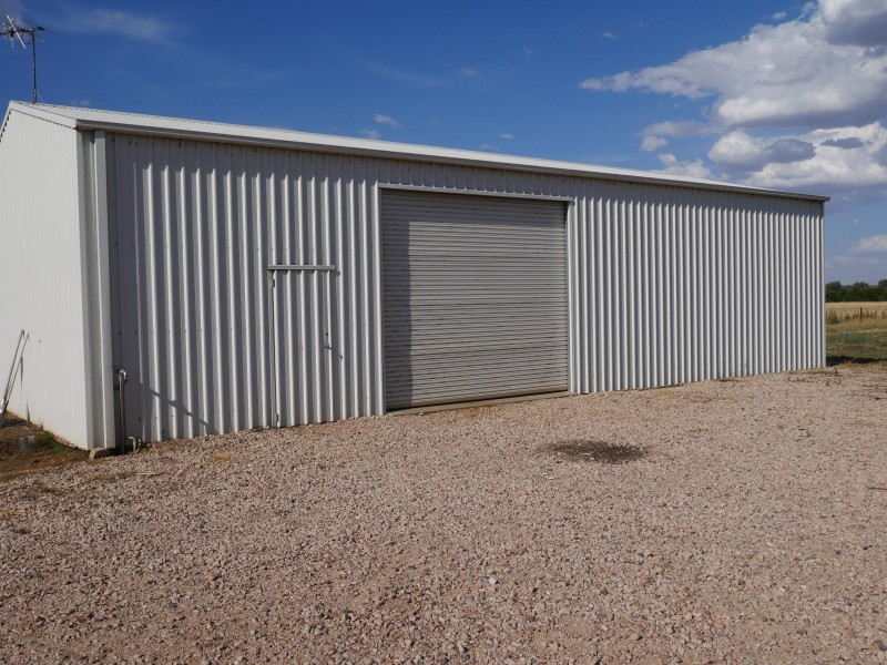 123 Fivebough Road, Leeton NSW 2705