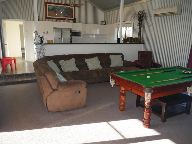 32 Main Avenue, Yanco, Leeton NSW 2705