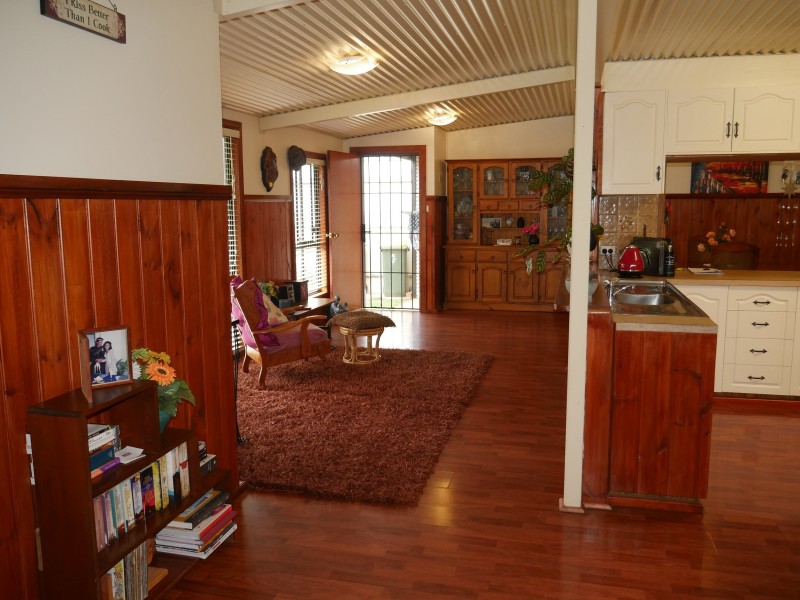 35 Brisbane Street, Leeton NSW 2705