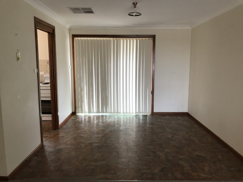 7 Aspen Crescent, Leeton NSW 2705