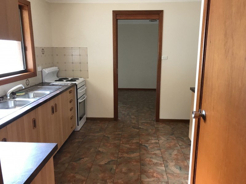 7 Aspen Crescent, Leeton NSW 2705