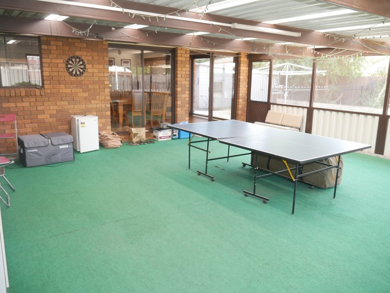 2 Roma Avenue, Leeton NSW 2705