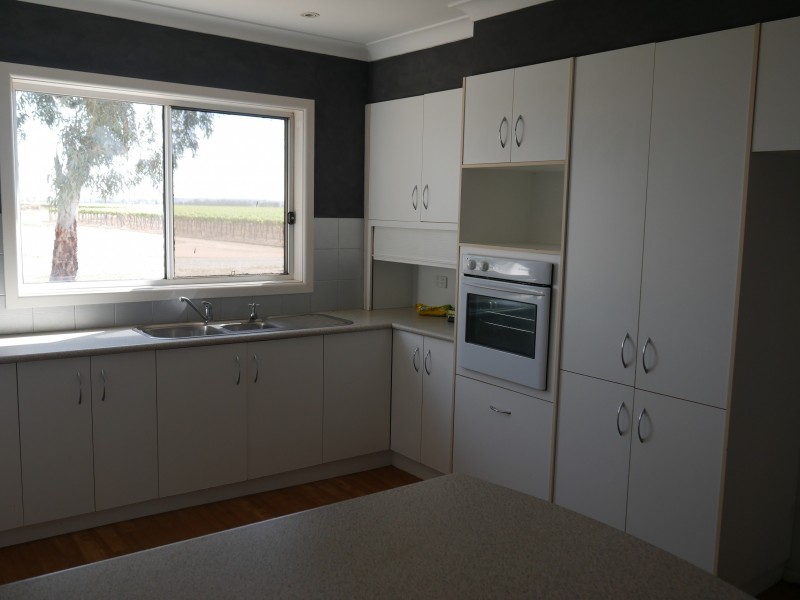 46 Dooley Road, Leeton NSW 2705