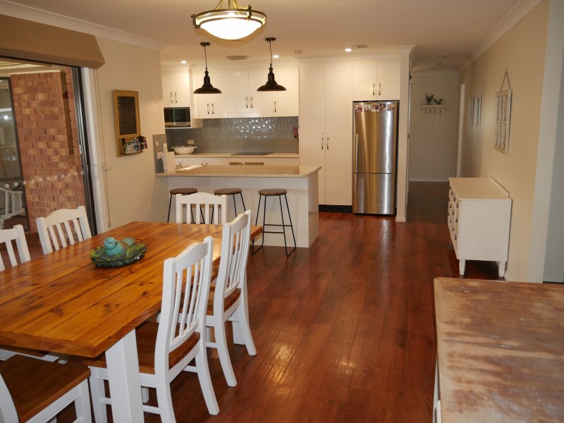 55-57 Daalbata Road, Leeton NSW 2705