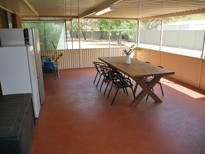 55-57 Daalbata Road, Leeton NSW 2705