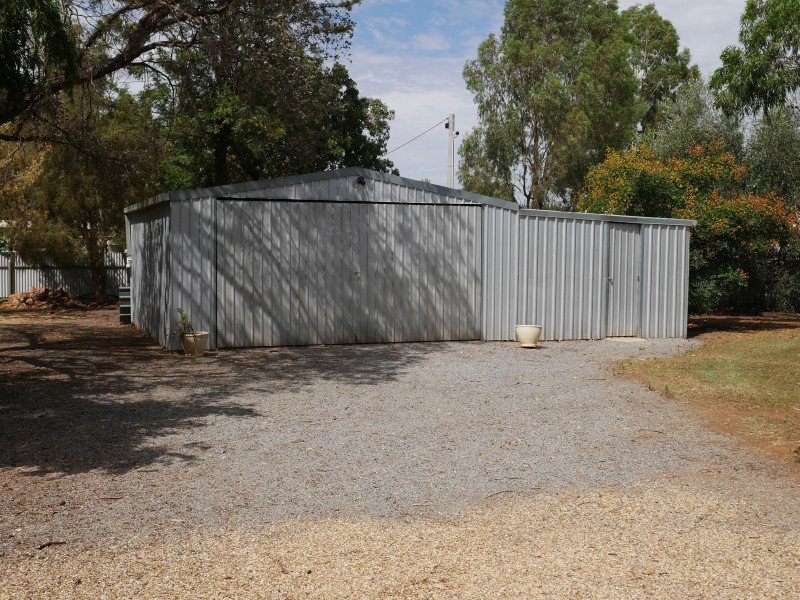 55-57 Daalbata Road, Leeton NSW 2705