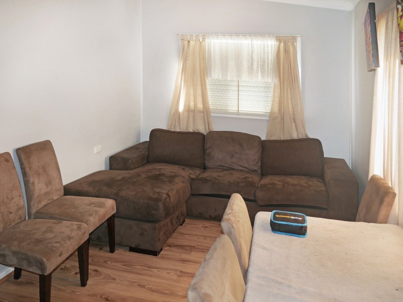 24 Lightwood Street, Leeton NSW 2705