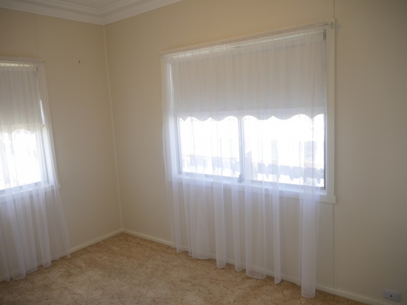 7 Carabeen Avenue, Leeton NSW 2705