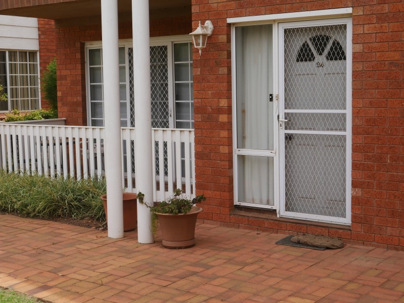 24/97 Acacia Avenue, Leeton NSW 2705