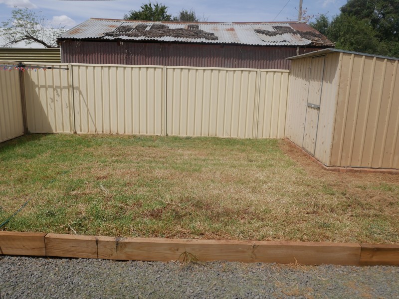 2/24 Cedar Street, Leeton NSW 2705
