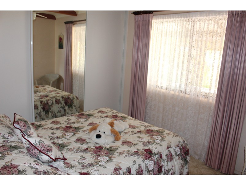 16 Hebden Street, Yanco NSW 2703