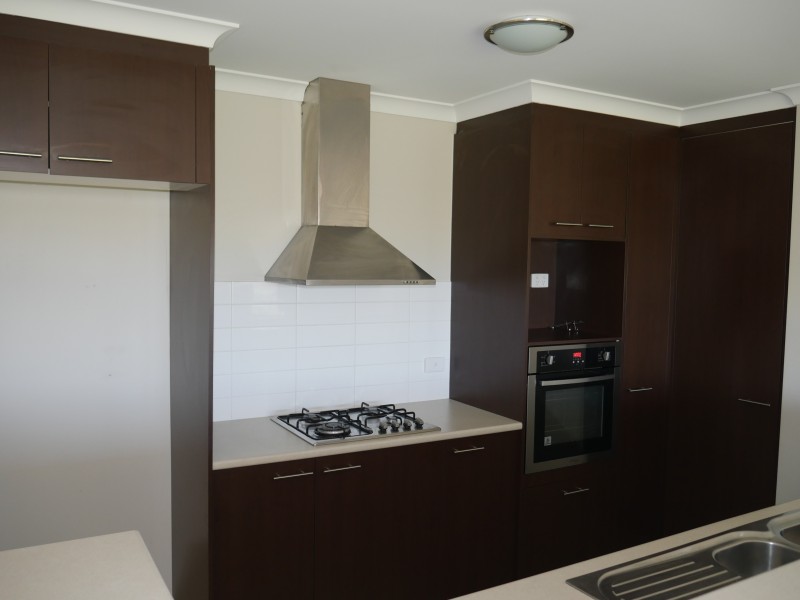 2 Lake Paddock Drive, Leeton NSW 2705