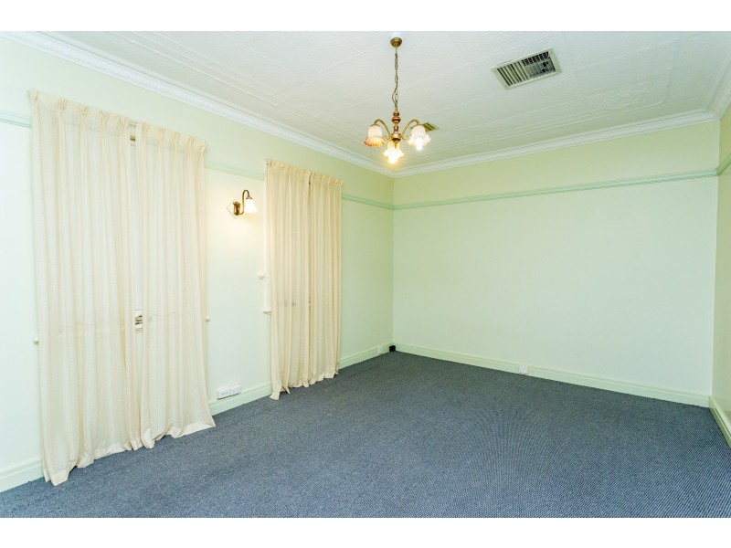 18-22 Kurrajong Avenue, Leeton NSW 2705