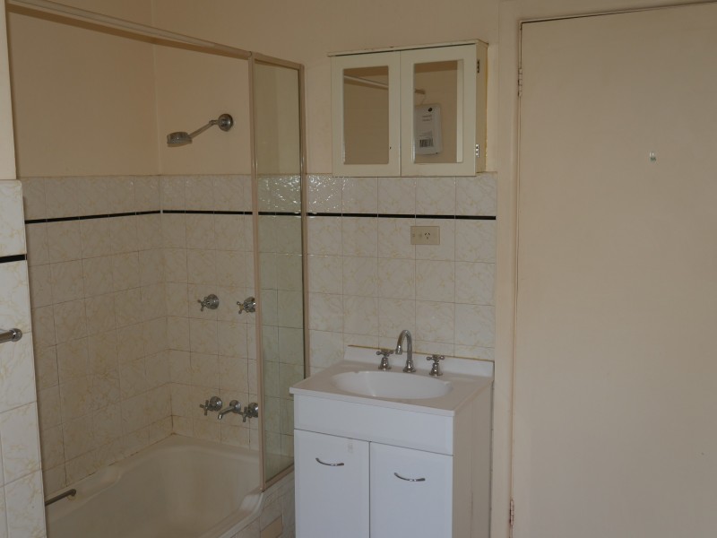 19 Sycamore Street, Leeton NSW 2705